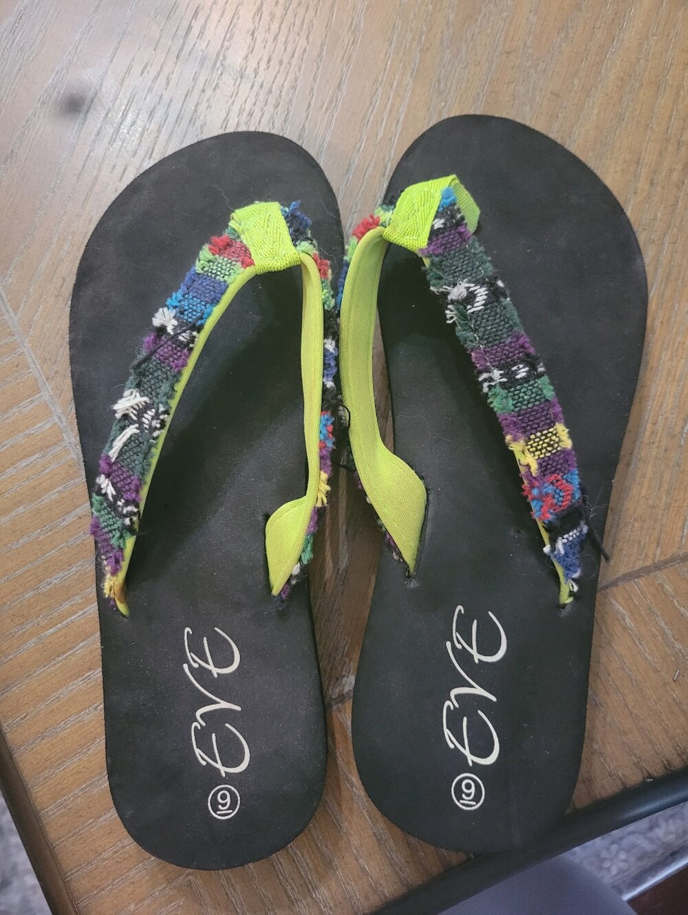 Eve Colorful Women's Flip Flops Size 9
